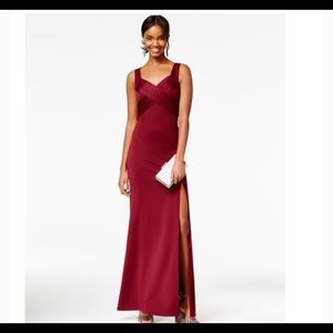 Emerald Sundae Wine Red V-Neck Evening Gown, Size L